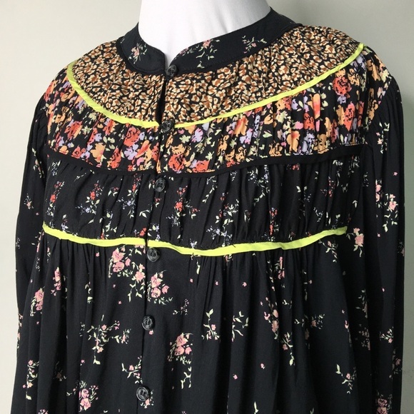 Free People Floral Boho Long Sleeve Blouse Size Medium - Picture 2 of 13